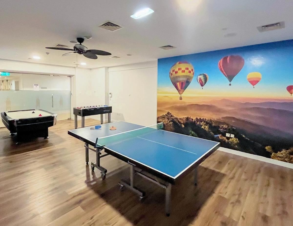 Stunning 1-bedroom With Marina Views Dubai